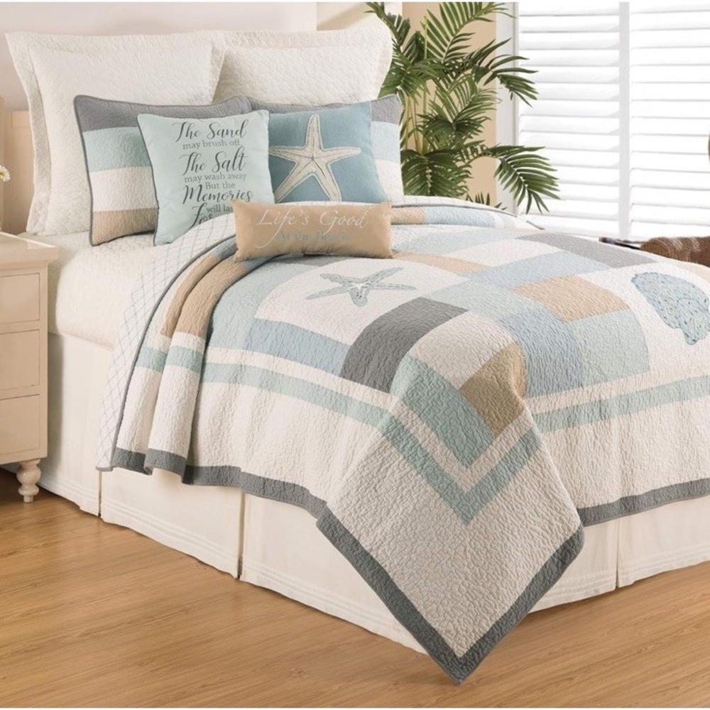 C&F Home Driftwood Shores Full/Queen Bed 3 Piece Quilt Set Summer Beach